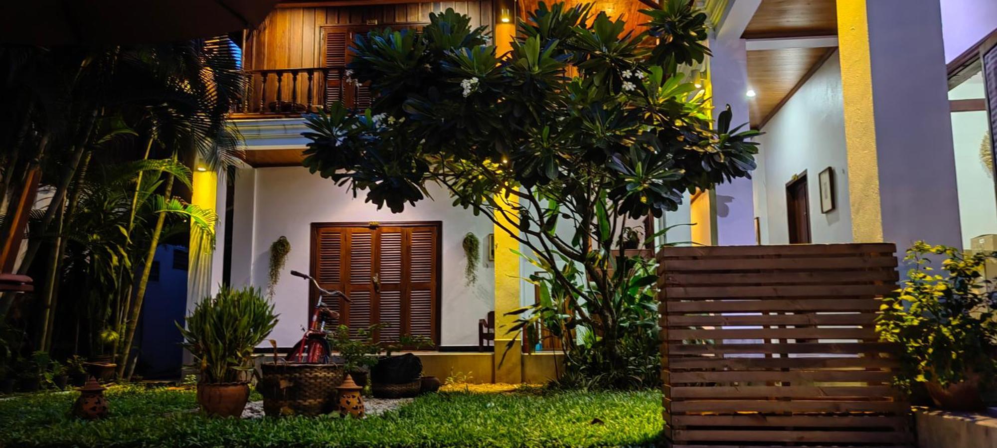 Wisdom Mystery Hotel Luang Prabang Exterior photo